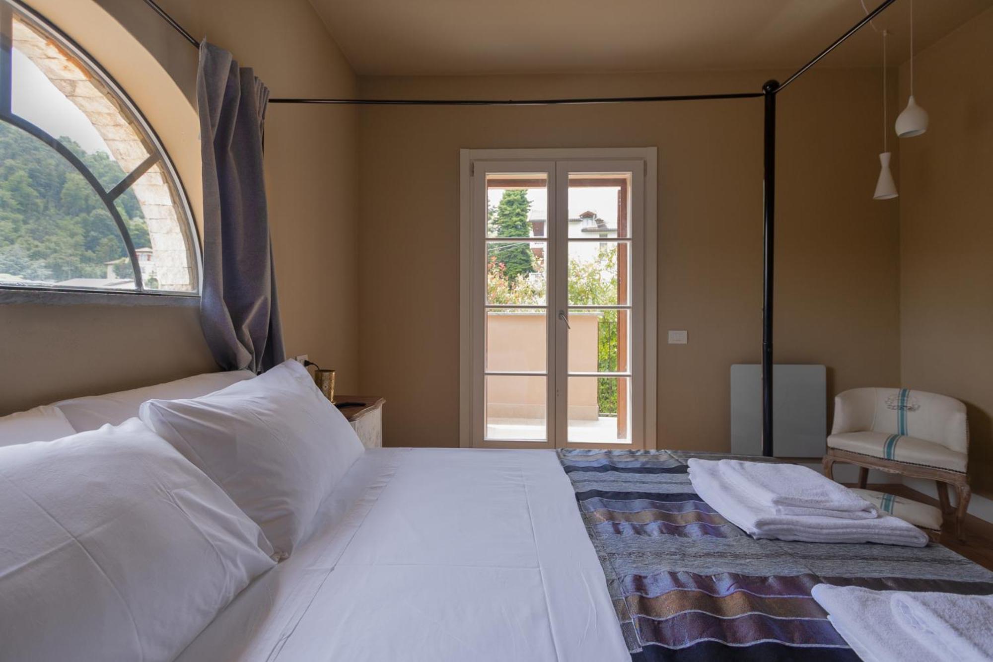 Luce Boutique Hotel Fortunago Εξωτερικό φωτογραφία